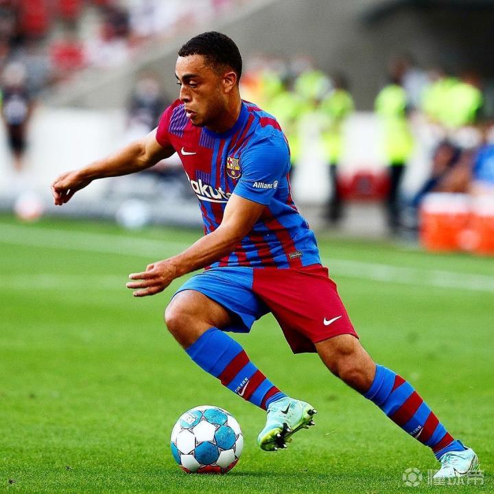 九游体育下载app关于夏洛特黄蜂今夜防线松动，志在欧冠名次提升，信心回归，医务组通报恢复的信息