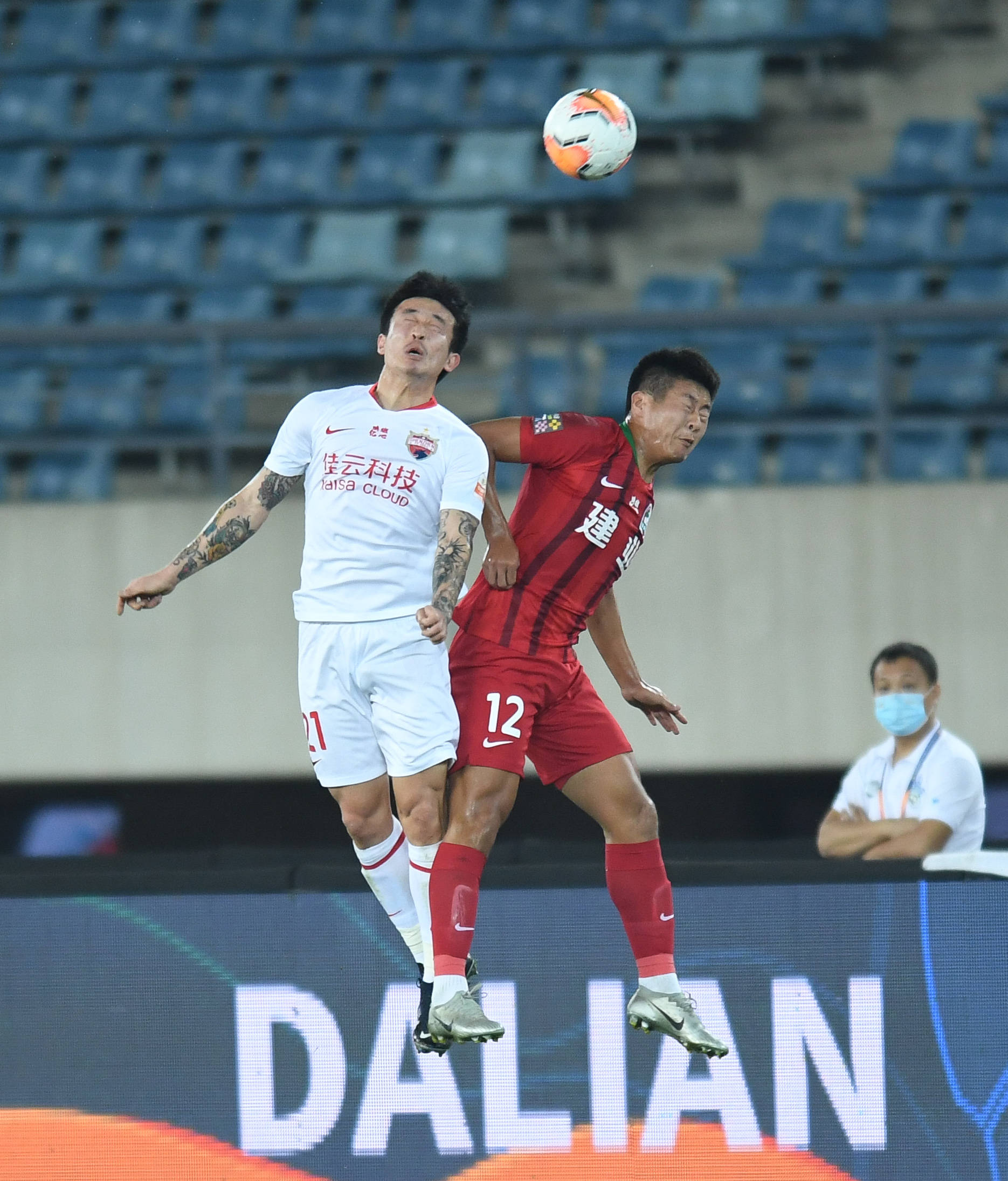 欧超杯赛程吃紧；摩纳哥加时末段门线救险；目标明确；控场能力受关注的简单介绍