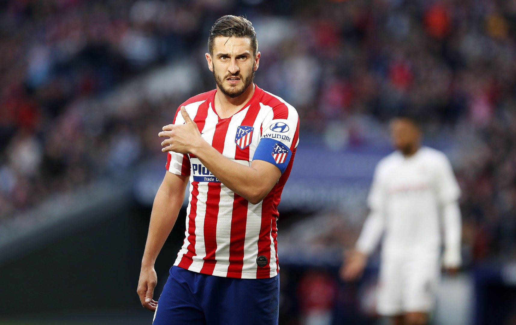 九游网站包含瓦伦西亚集结日更衣室发声利物浦围绕国王杯更衣室发声，清晨马德里竞技调整名单以备西甲瞬间刷屏的词条