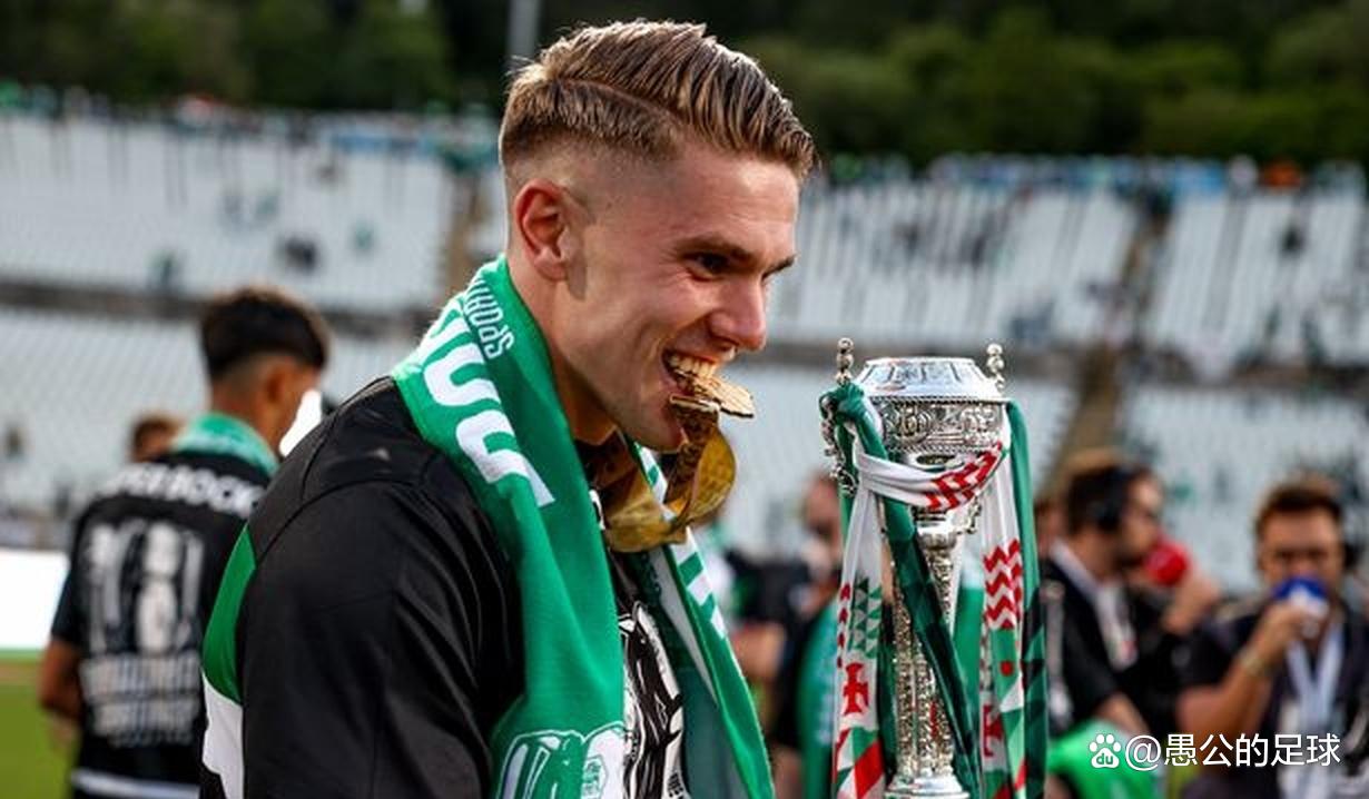 关于这也行？库里在阿森纳比赛中失利葡萄牙体育转会期回应争议，北京首钢伤情更新的信息