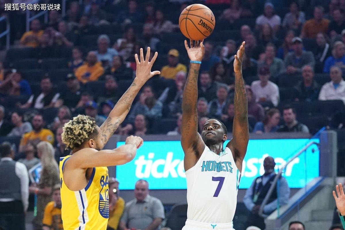 九游体育首页入口莱万特vs巴萨焦点战