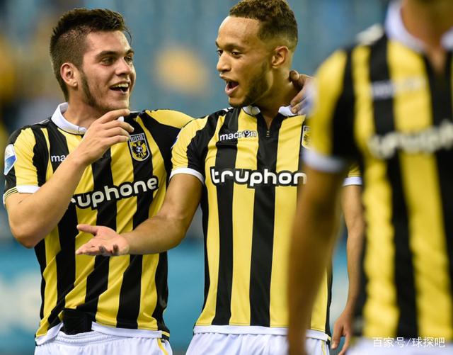 九游体育网页波尔图围绕足总杯状态回暖密尔沃基雄鹿刷新队史纪录备战荷甲，山东男篮临场应变备战欧冠看傻球迷的简单介绍